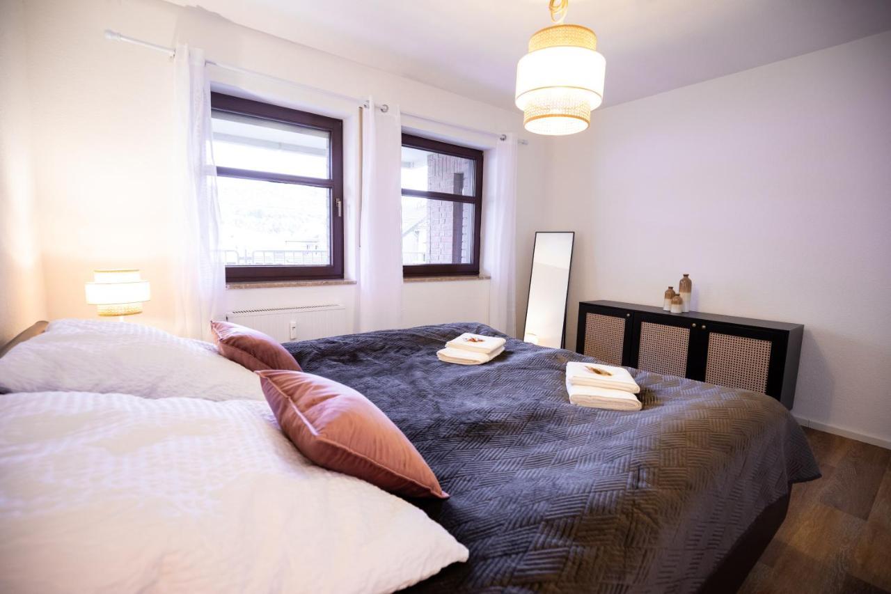 Design-Ferienwohnung In Bad Neuenahr: Platz Fuer 4, Kueche, Wifi, Netflix Exterior foto